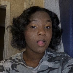 Meet your Posher, Sierra